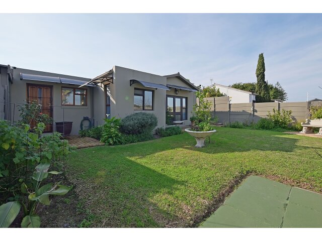  Property sold in Bothasig 